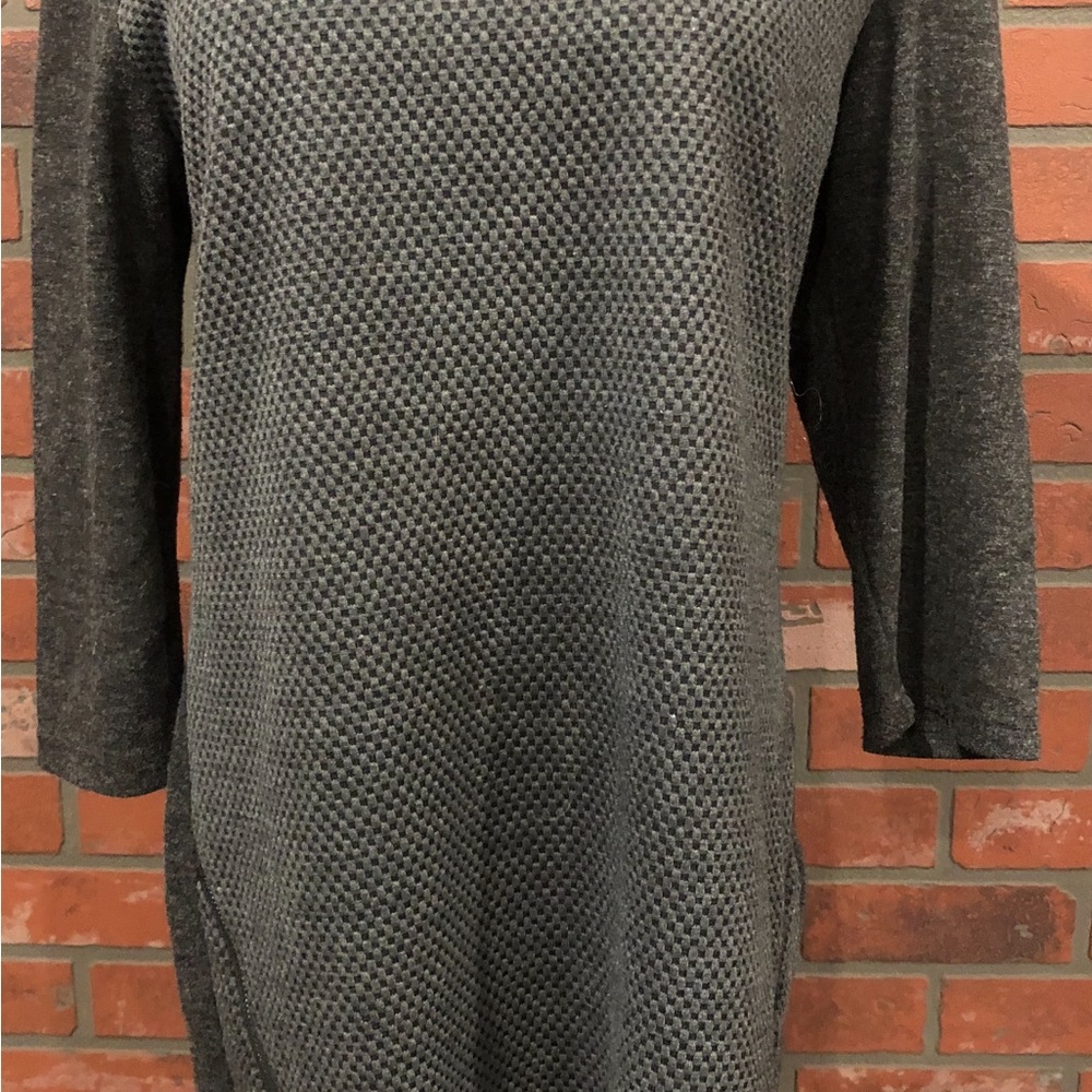 Papillon Size Large Gray Textured Tunic